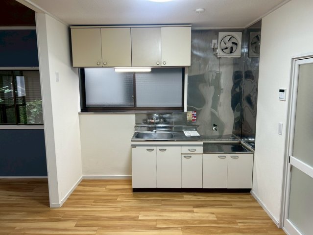 コーポ西湘203号室 別部屋写真参考