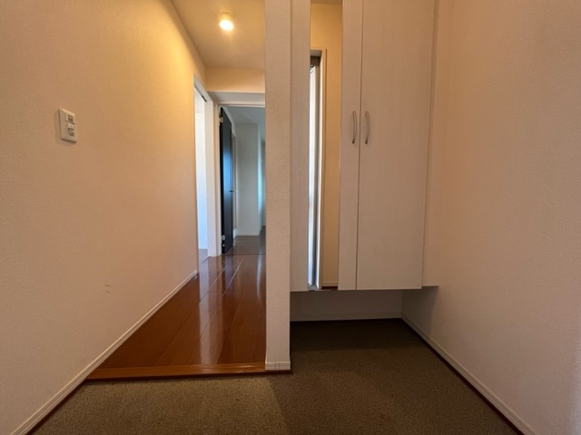 ＳＯＬＥＩＬ　ＡＯＹＡＭＡ 玄関