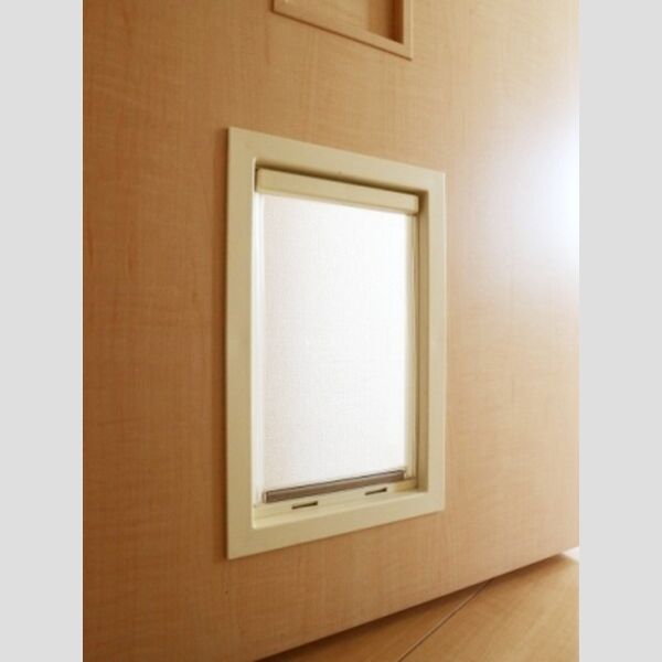 アルファタウン天王台E301号室 ペットドア