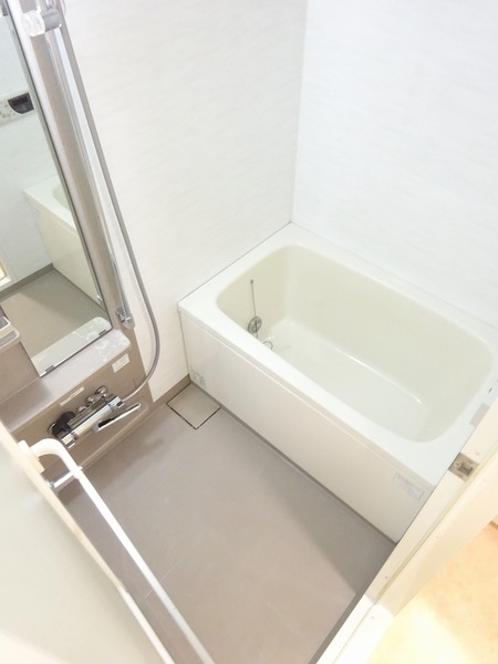 グリフォーネ横浜・伊勢町 お風呂