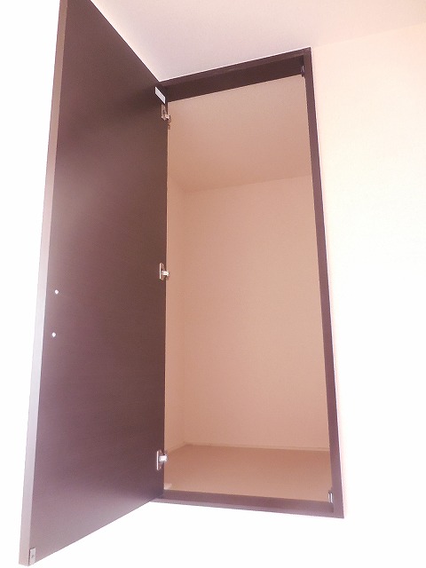 レオネクストサニーハウス前原102号室 内観