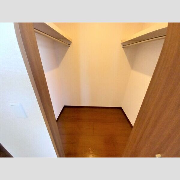 ベルクリア城南　B202号室 ウォークインクローゼット