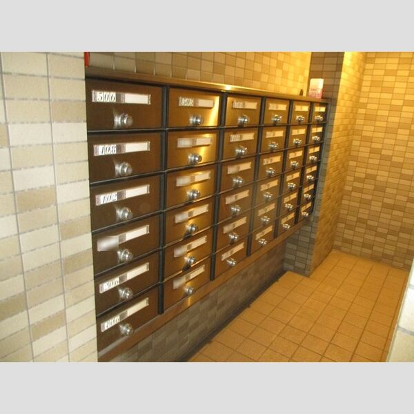 モア・ステージ西千葉 ポスト