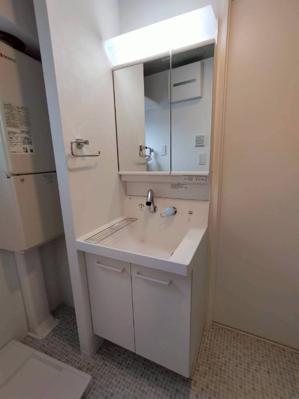 Fons Lucis Izumi4階 洗面