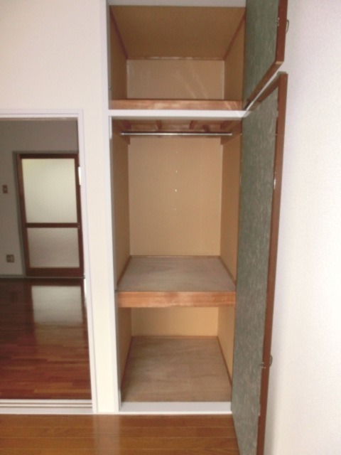 アーバン光ヶ丘 収納