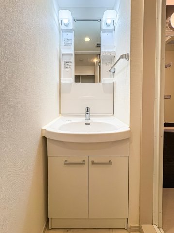 イクシオ錦町0303号室 洗面