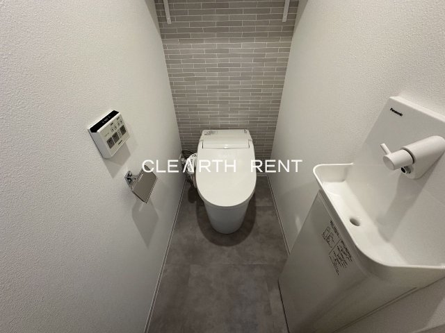 ＧＲＡＮ ＰＡＳＥＯ三宿Ⅱ 同タイプ別住戸写真となります。現況と異なる場合がございます。