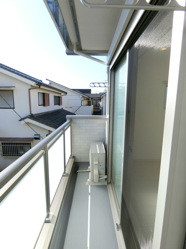 リブリ・ラルーチェ2階 部屋その他