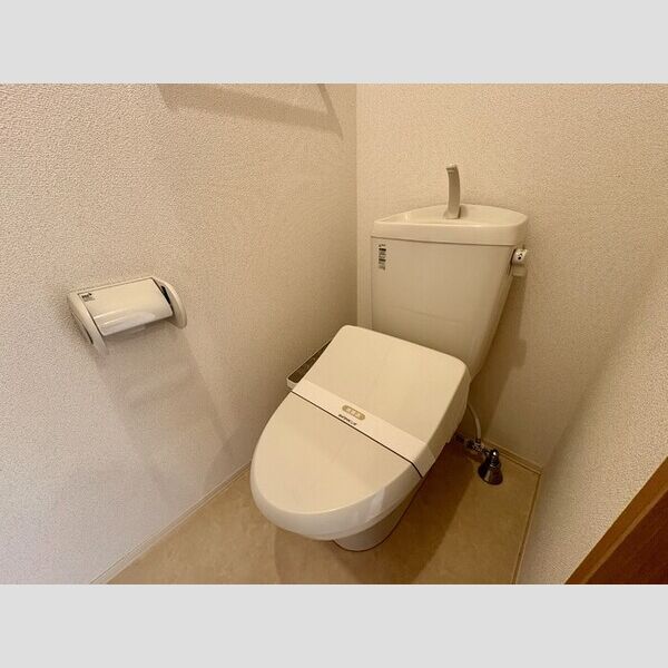 K・ファミリア トイレ