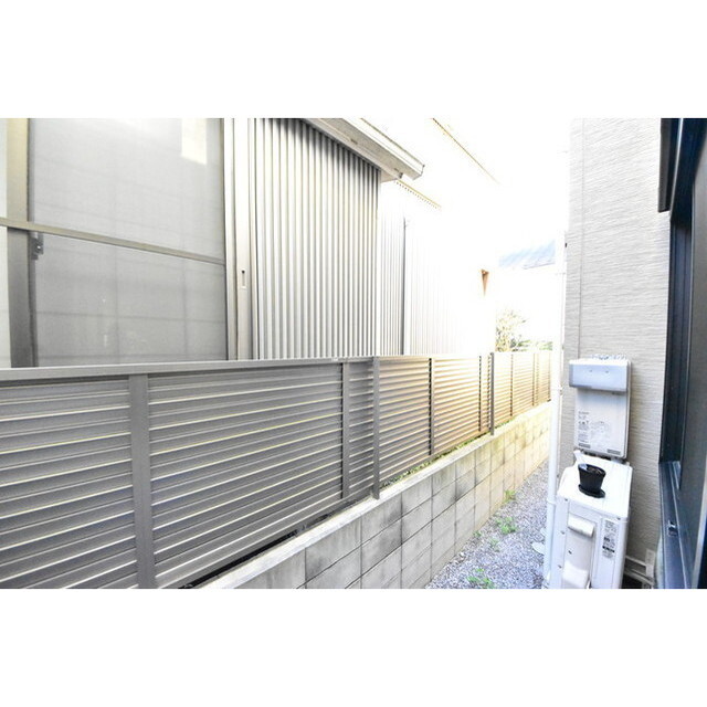 リブタス中野江原町 内観
