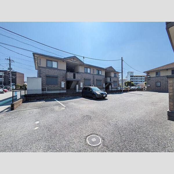 サンモールプラザ　A/BB201号室 駐車場