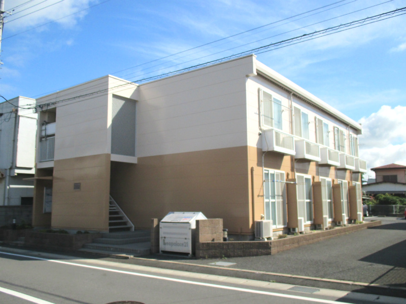 レオパレス飛鳥の外観画像