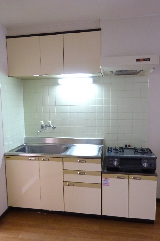 ラフィーヌ二ツ木Ａ棟 キッチン