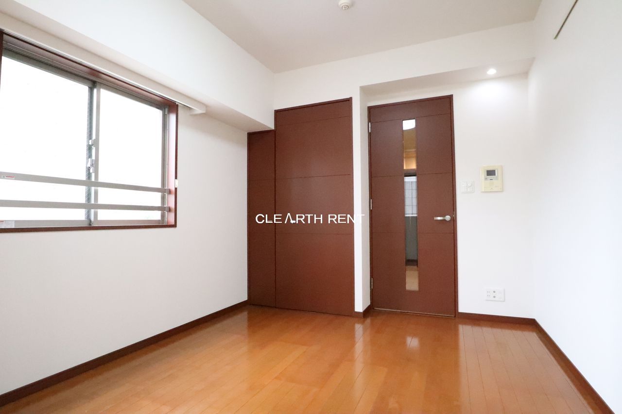 パレステュディオ新宿都庁前 同タイプ別住戸写真となります。現況と異なる場合がございます。