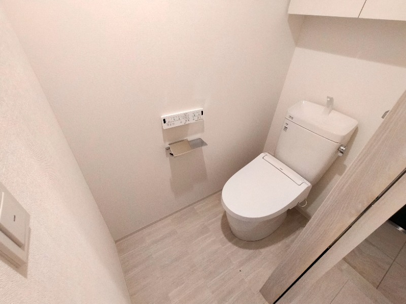 シーズンフラッツ押上テラス3階 トイレ