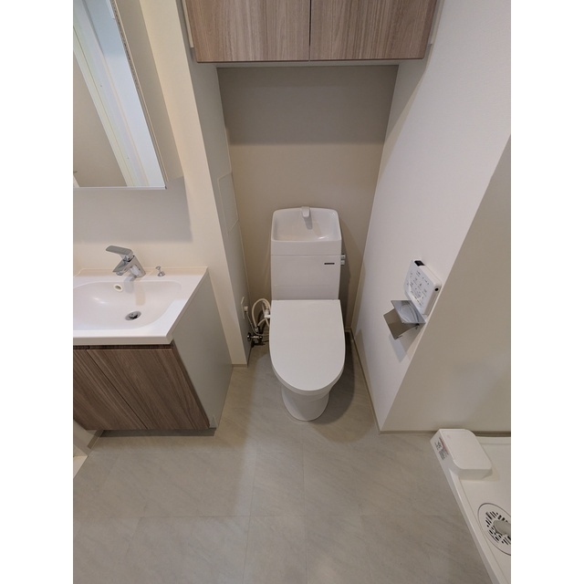 プレール・ドゥーク横濱子安206号室 内観