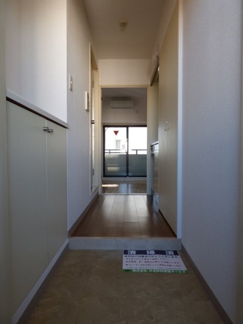 ウィン浅草 玄関