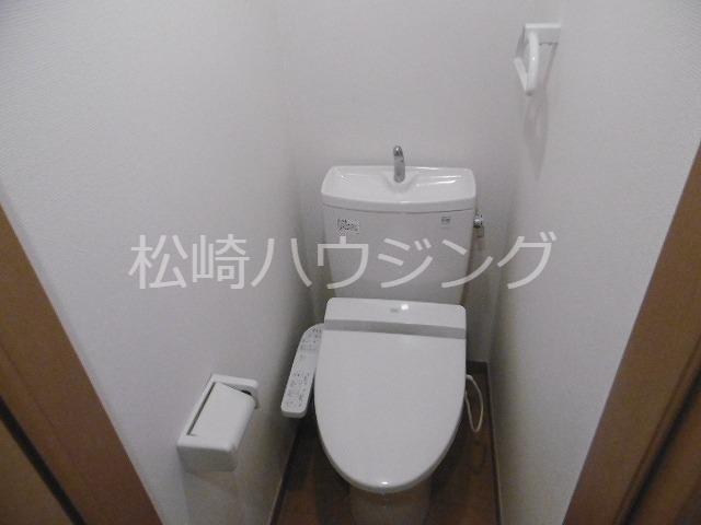 アミューズイースト2階 トイレ