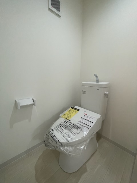 カーサモア船橋0102号室 トイレ