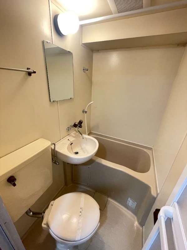 大小原ビル4階 お風呂