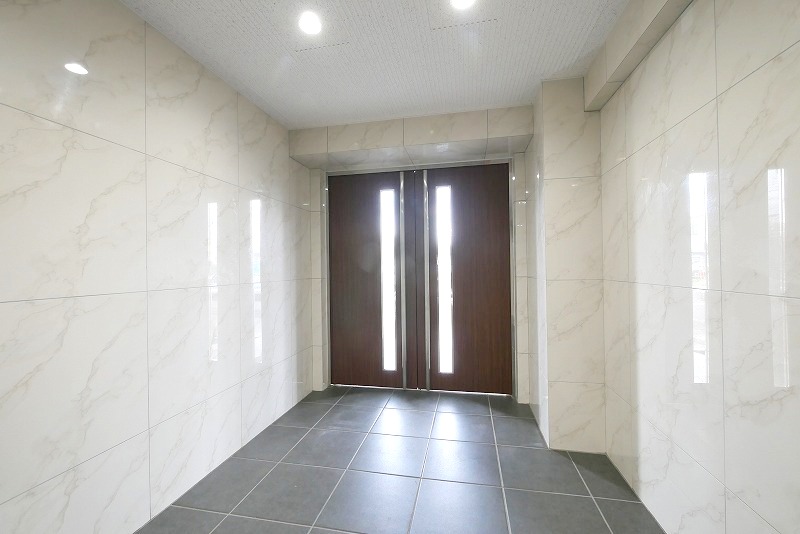 ペアパレス六町2号館2階 外観