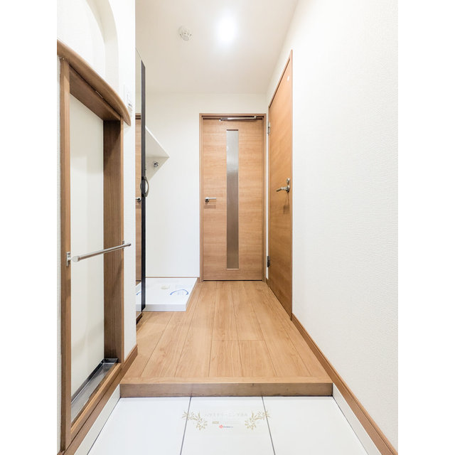 ＧＲＡＮ　ＰＡＳＥＯ舎人0103号室 玄関