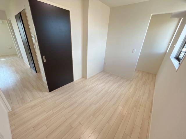 フロレゾン柏～Floraison Kashiwa～201号室 洋室