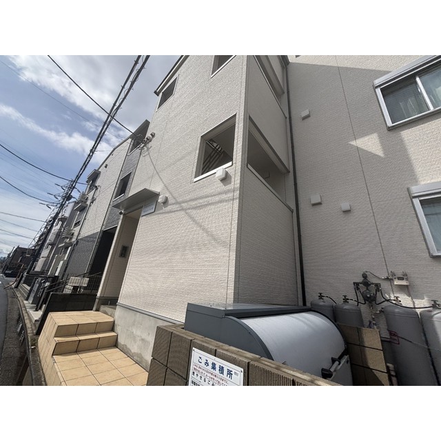 MQuarto小手指303号室 外観