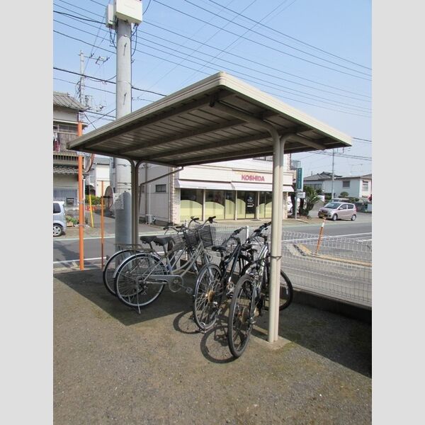 ハイムルミエール 駐輪場