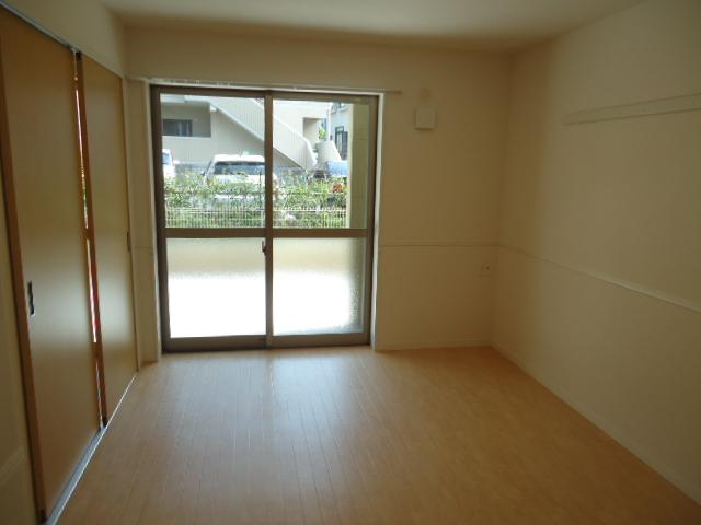 ラビランスＢ105号室 室内