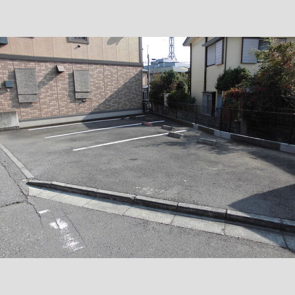 セーラム小仙波101号室 駐車場