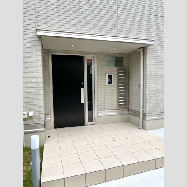 セレスティン三軒茶屋305号室 オートロック付き