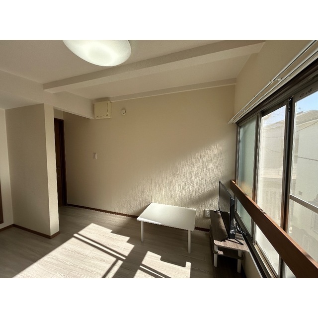 スターコートⅡ201号室 リビング