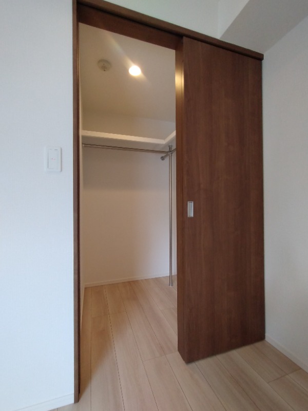 クレイシア三鷹 収納