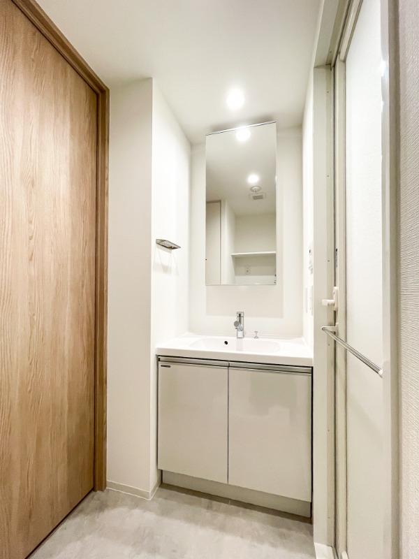 ドゥーエ王子神谷4階 洗面