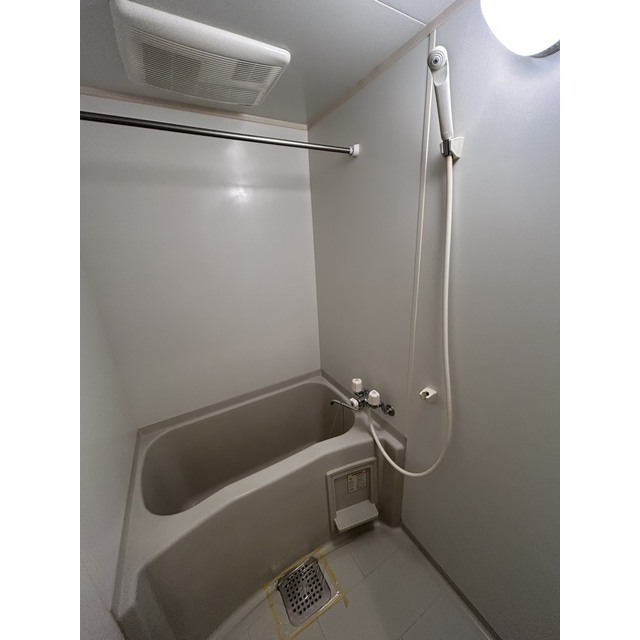 アンプルール フェール Surie202号室 お風呂