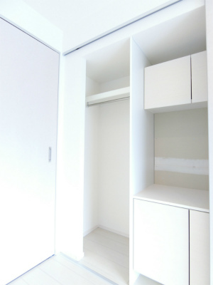 リブリ・大倉山3階 収納