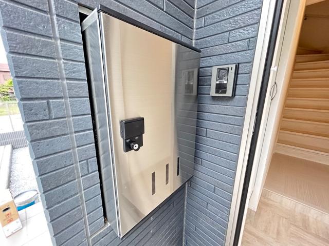 シャディナス 玄関