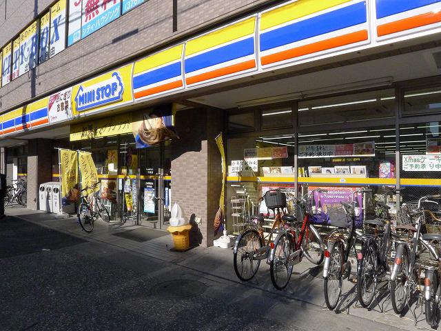 ステージファースト大森アジールコート ミニストップ平和島店