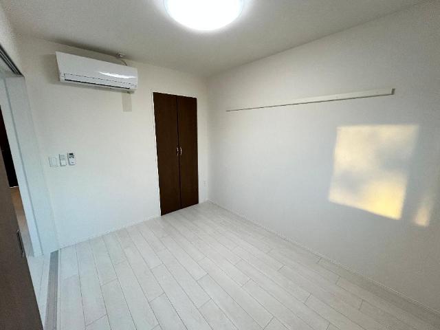 エステート国立 洋室