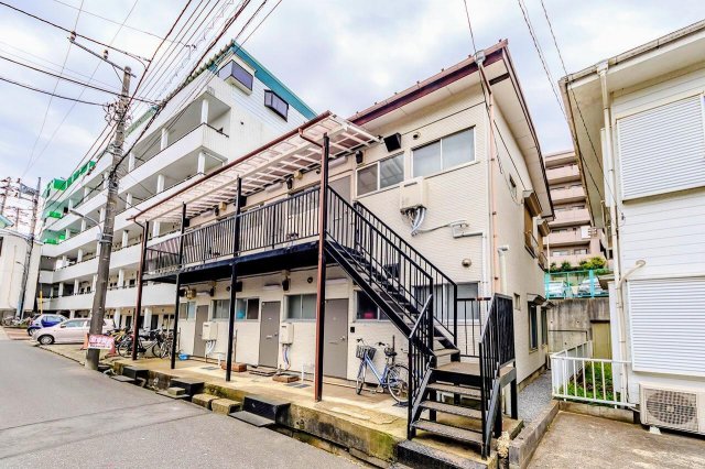 C-Gateの外観画像