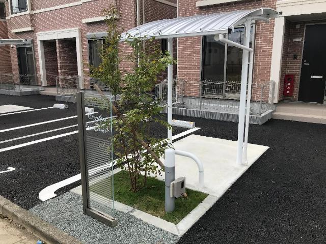 コンフォール 外観写真（昼）