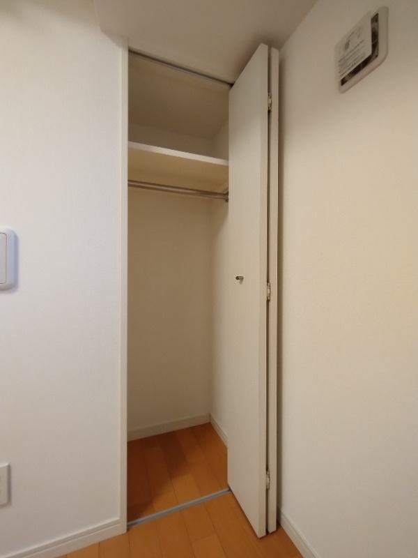 クレイシア旗の台 収納