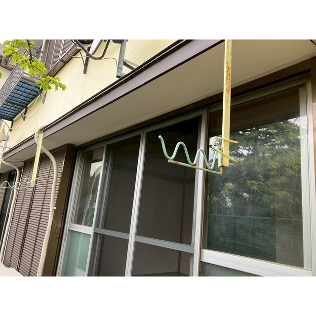 二見荘101号室 物干し金物