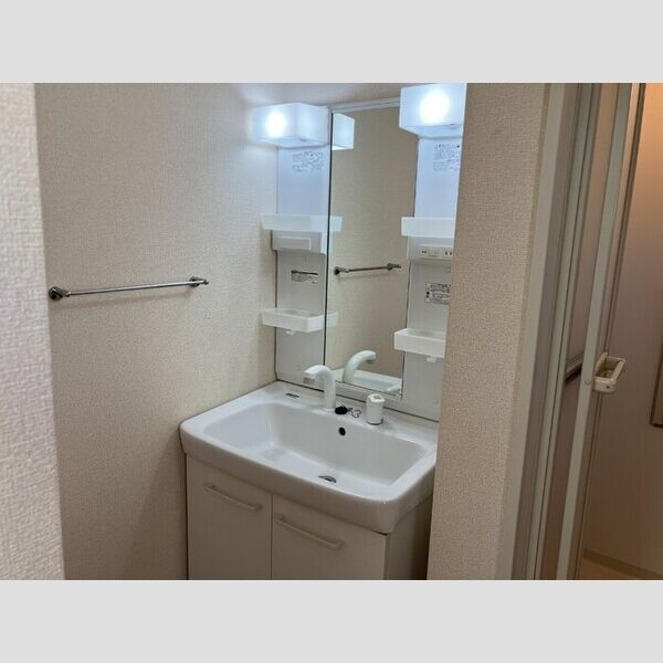 ハッピーベル 洗髪洗面化粧台