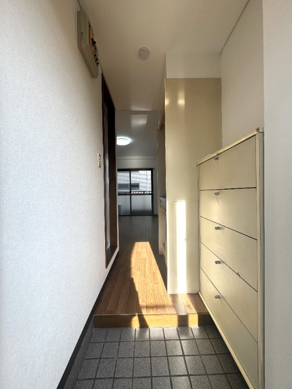 レサンス江原2階 玄関
