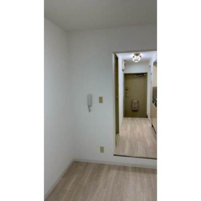 スカイコート横浜富岡 リビング