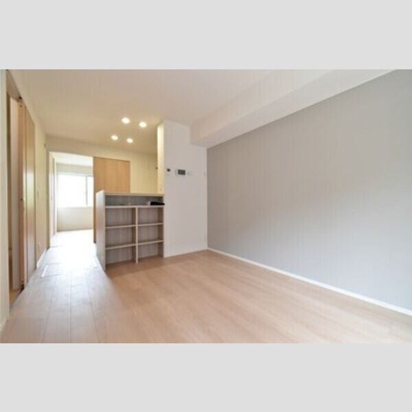 アルモニー戸室 リビングダイニング