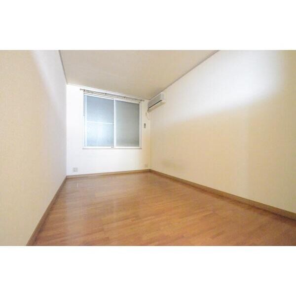 クレアコートM2101号室 リビング