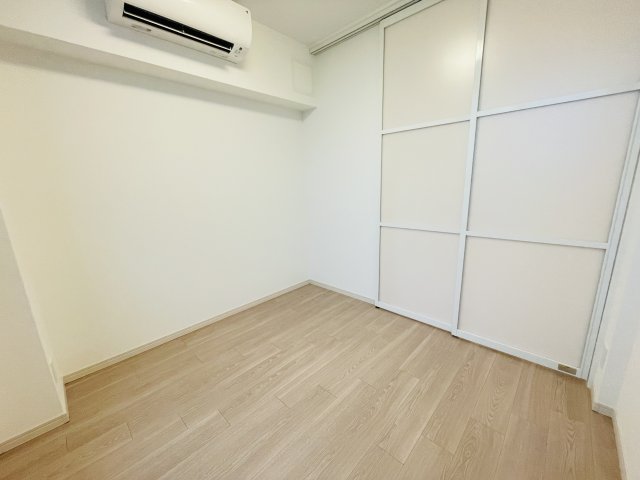 SYFORME NEXT IKEBUKURO WEST301号室 リビング